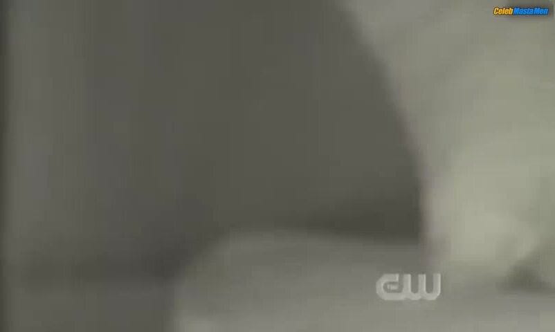 Jared Padalecki's Shirtless, Straight Scene in Supernatural