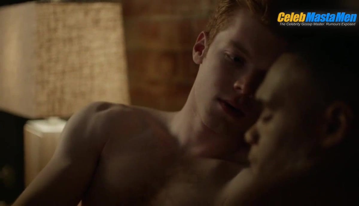 Cameron Monaghan and Jeff Pierre's Hot Scene in Shameless
