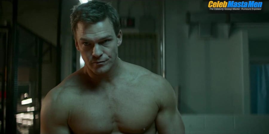 Alan Ritchson and Marc Bendavid Shirtless, Underwear Scene in Reacher